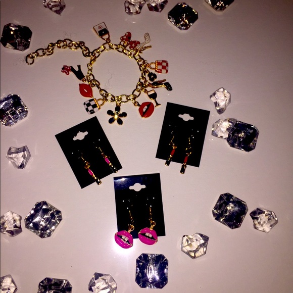 Custom kids Charm bracelet and earrings - Picture 5 of 7